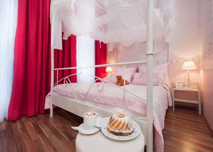 Boutique Kugel 3*