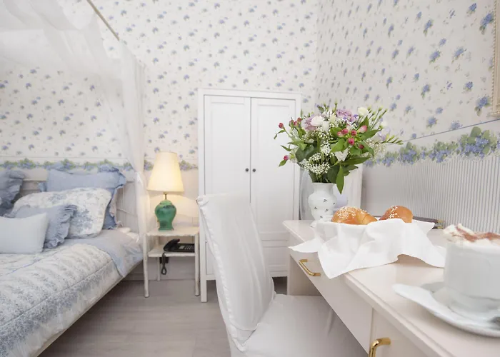 Boutique Kugel 3*